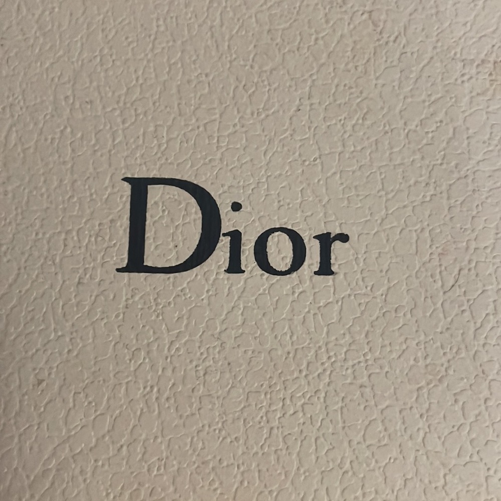 Dior pearl earings - Picture 6 of 6